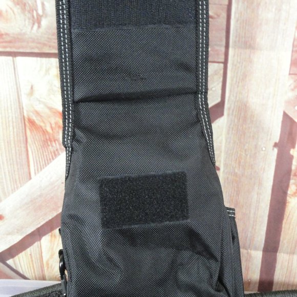 Bauer Heavy Duty Tool Pocket carrier, for a belt, snap loop back, Multi … - Picture 6 of 6